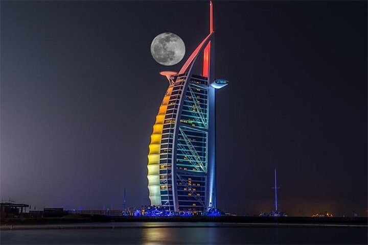 Experience the stunning beauty of Burj Al Arab at night marvel at its unique architecture and discover hidden stories that bring this iconic landmark to life. An unforgettable journey awaits!